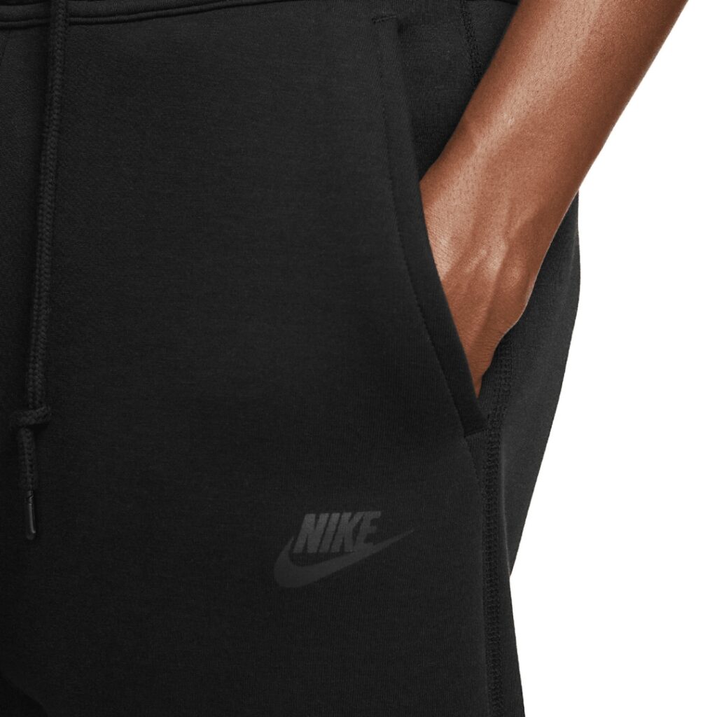 Nike Tech Fleece Joggers - Black - immagine 3