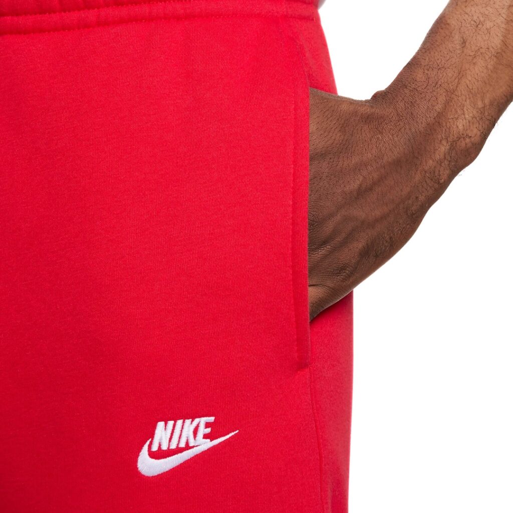 Nike Sportswear Club Pantalone – University Red/White - immagine 4